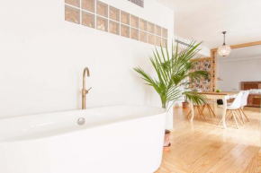  COZY 1BR APT RECENTLY RENOVATED IN CITY CENTRE  Севилья